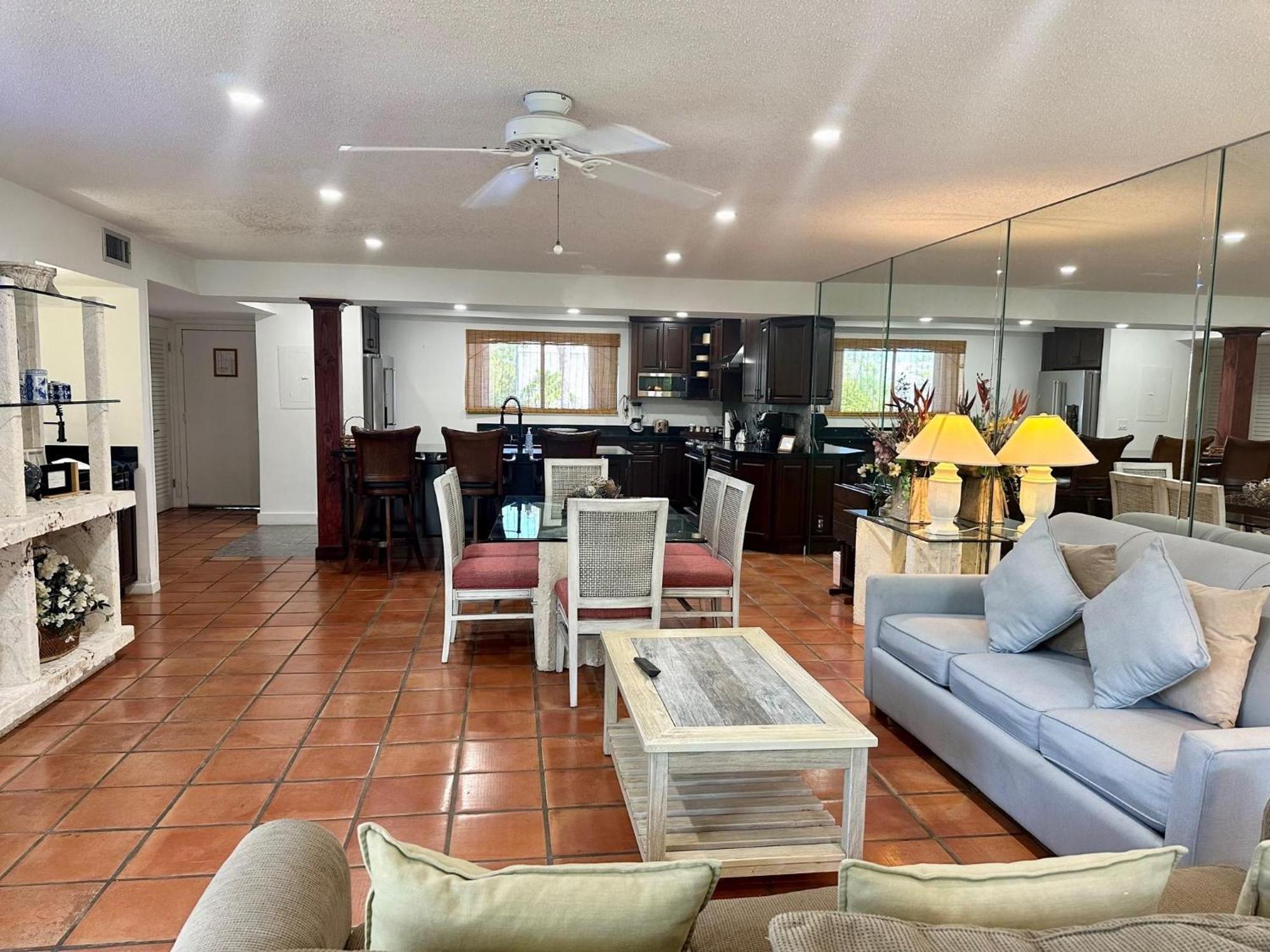 Beautifully Renovated Summer Of 2020 Come And Enjoy This Lovely Unit Кі-Вест Екстер'єр фото